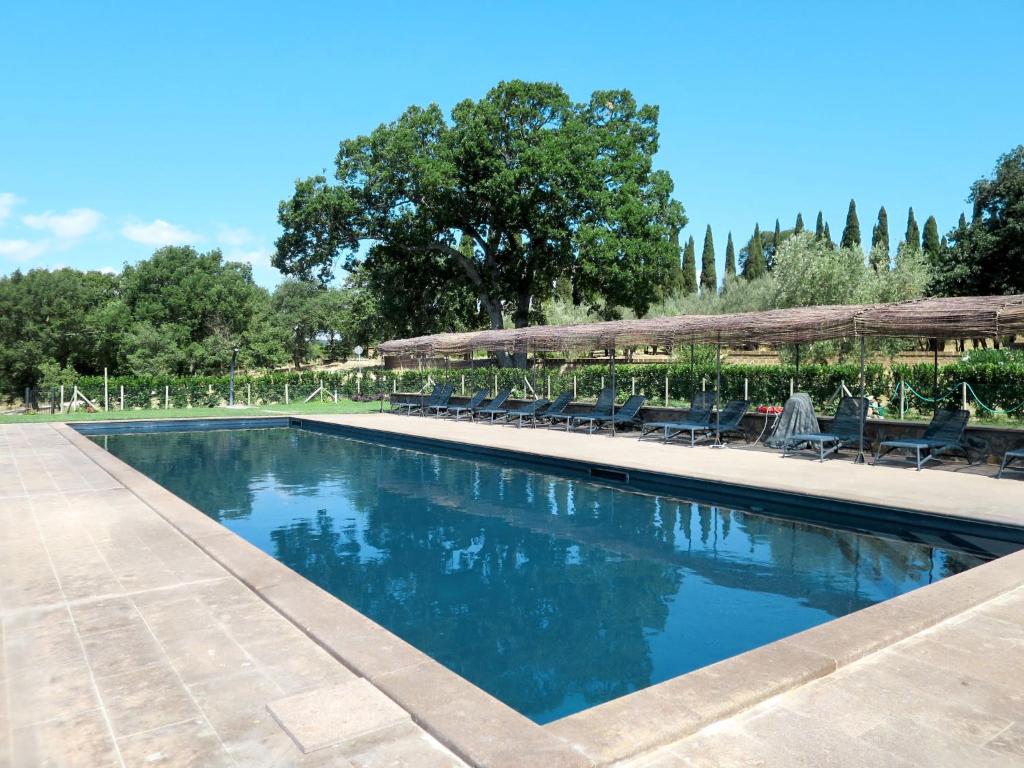 Apartment Il Podere del Lago - BOL253 by Interhome - 2