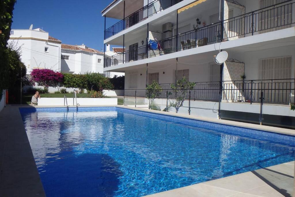 APARTAMENTO AGUAMARINA Nsf54 -NERJA - 2