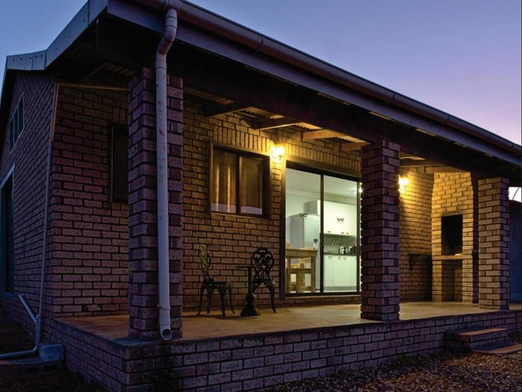 Onze Uitsight Cottage photo