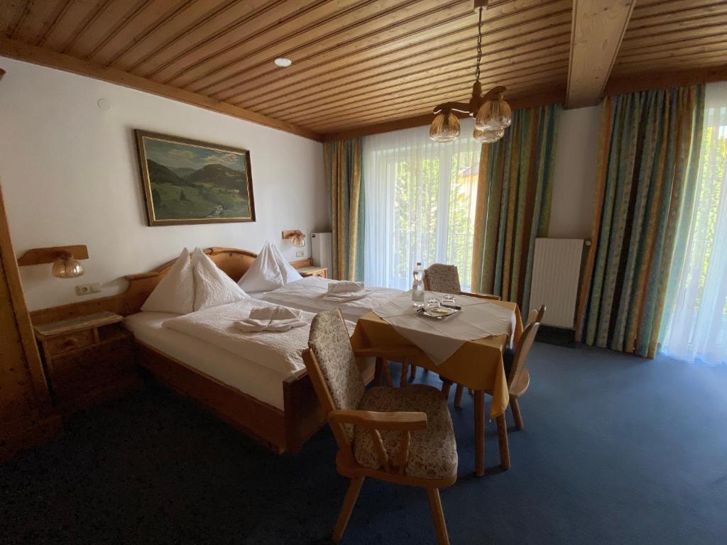 Pension Steinbacher photo