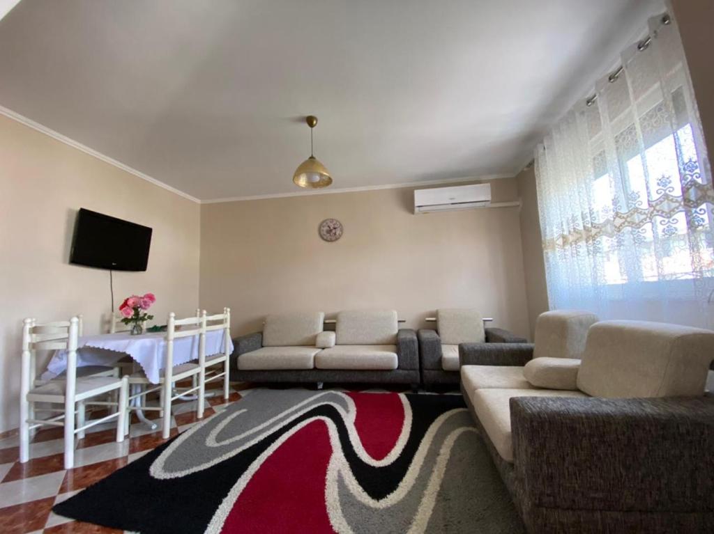 Dibra's Apartment — Hotel in Shkoder