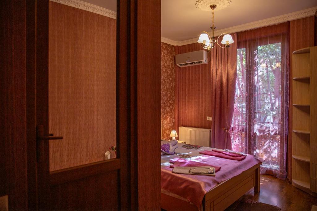 Family Hotel Kolorit Old Tbilisi photo