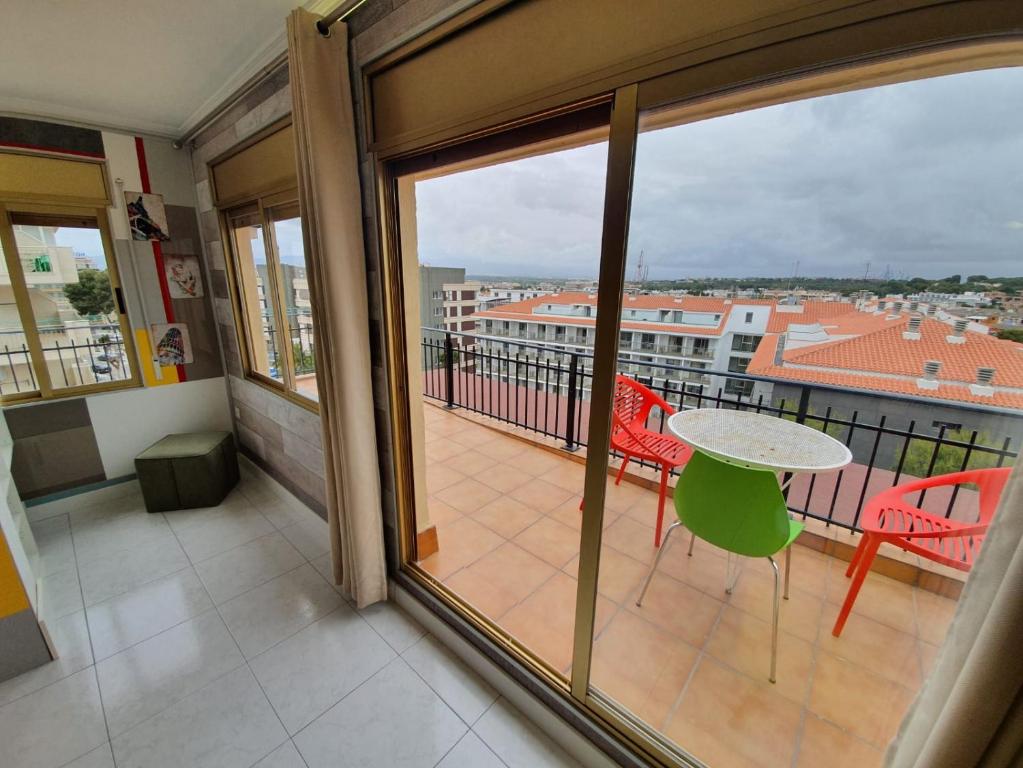 Apartamento en Salou con las vistas al Port Aventura - 4