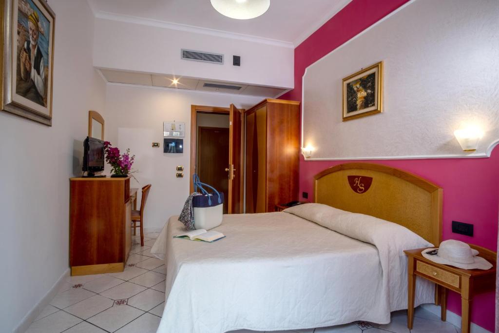Hotel Savoia Sorrento photo