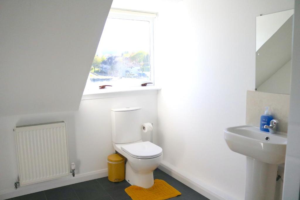 Four Bed Holiday Home in Inverness photo