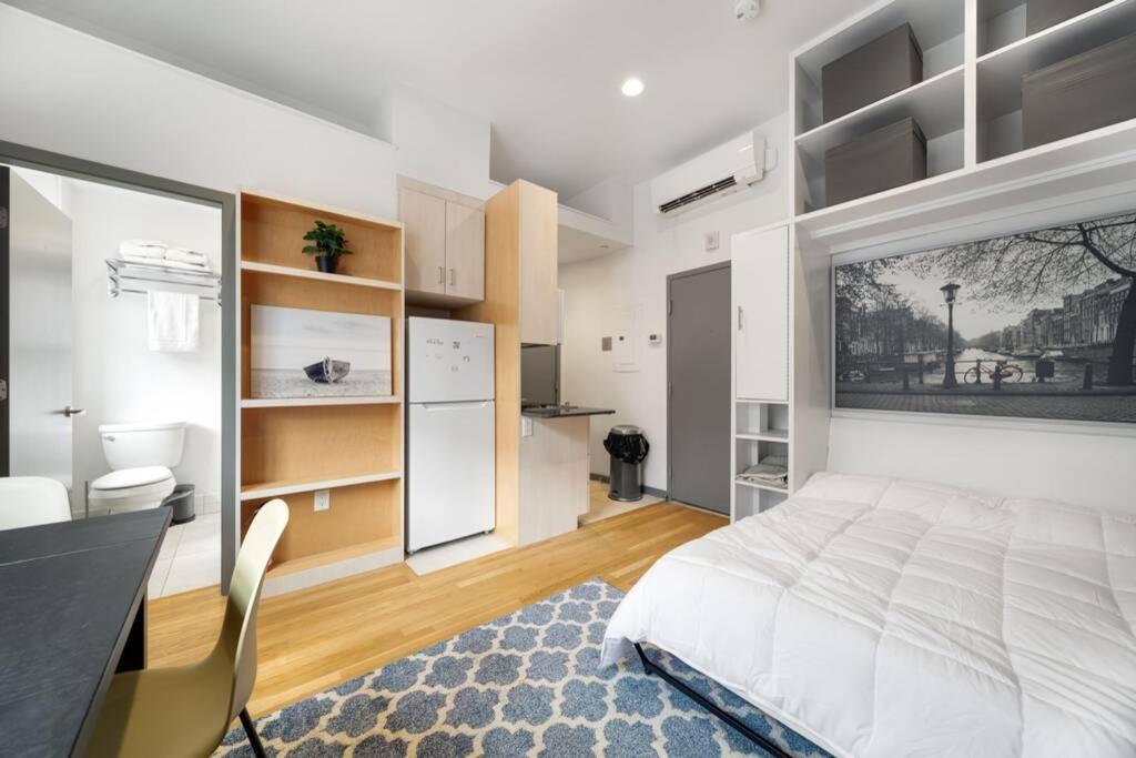 Simple Furnished Studio In The Heart Of Boston — Hotel in Boston (MA)