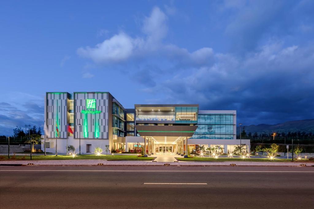 Holiday Inn Quito Airport photo