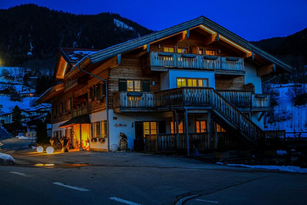 Alpinhotel Berchtesgaden - 2