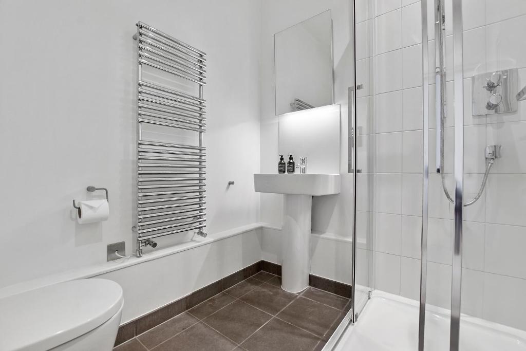West Street by Q Apartments photo