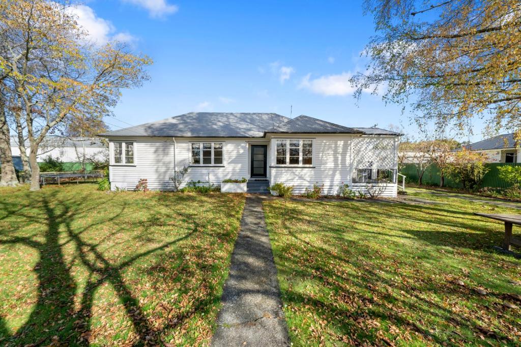 The Modern Farmstead Greytown New Zealand reviews, prices of Hotels