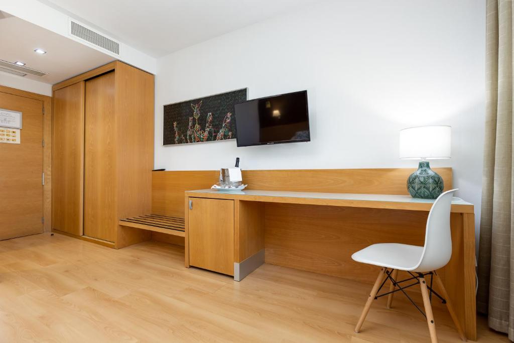 Hotel Daniya Alicante photo