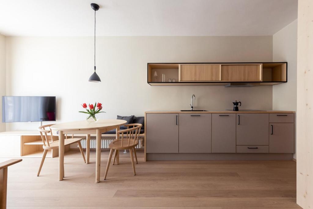 Mondschein Apartments photo