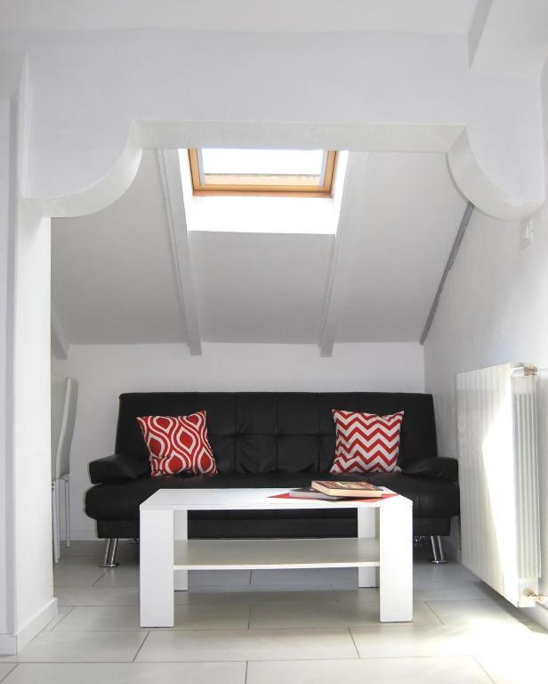 3-Tourist House Bologna-Mansarda - Self check-in - 2