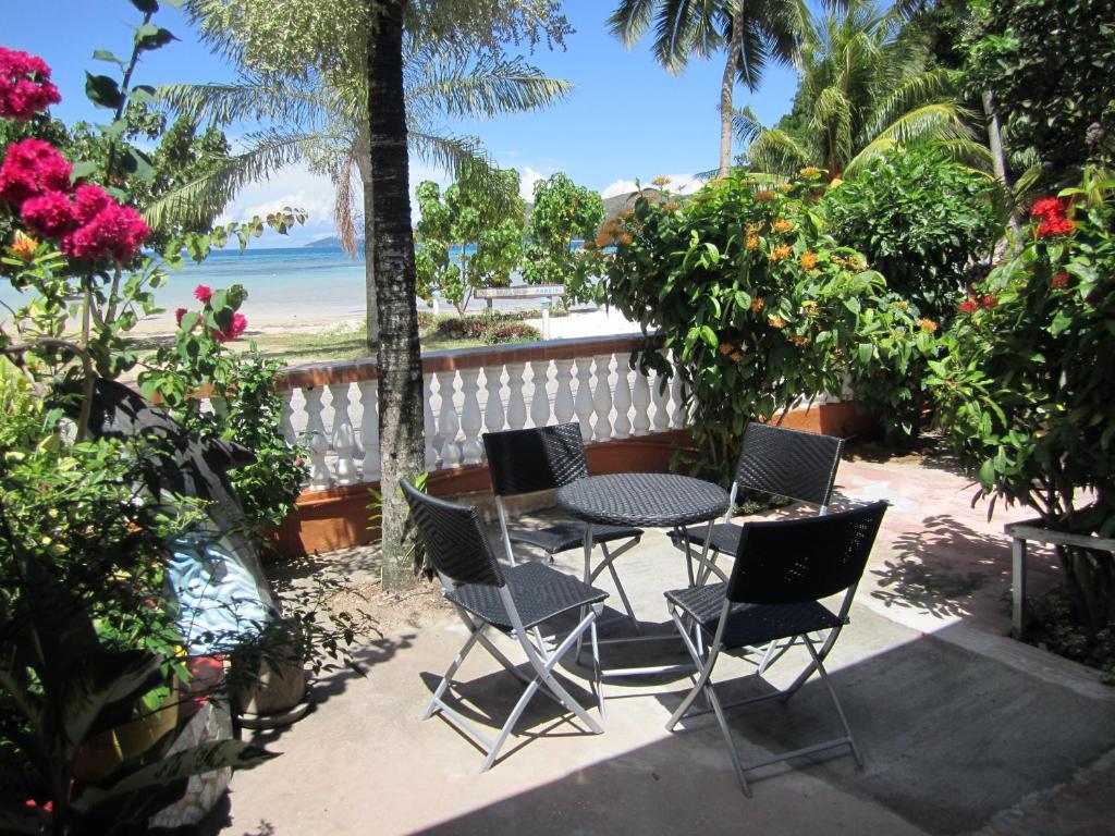 Villa Milou Self Catering photo