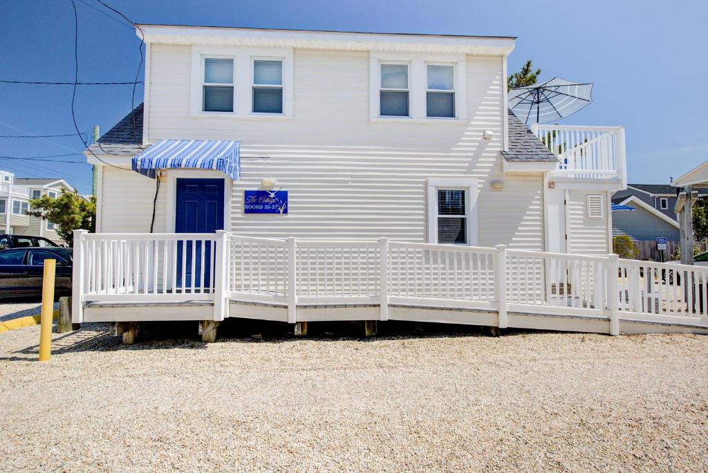 Surf City Hotel photo