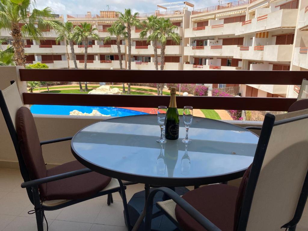 Apartamento en Playa Flamenca (residencial El Rincon) — Hotel in Torrevieja