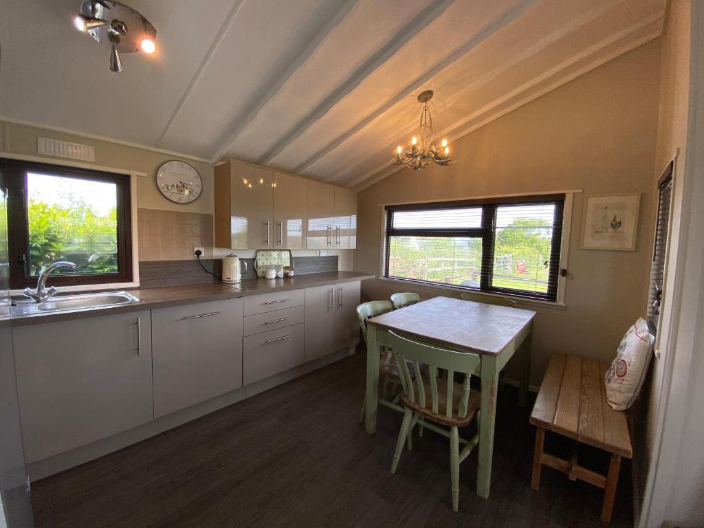 Rew Farm Sunrise Lodge, Seend photo 6