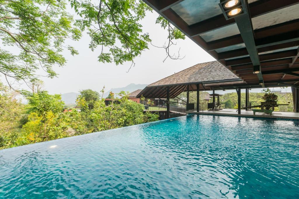 Swimming pool, Rain Tree  Khao Yai  Hotel in Khao Yai
