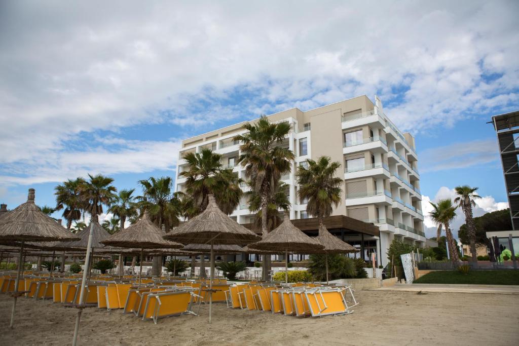 Hotel GRINT photo