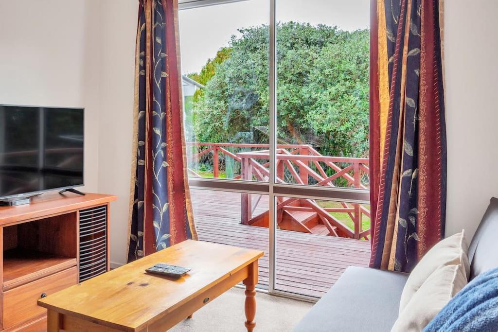 Little Self-Contained 1BR w Netflix - Parking — Hotel in Auckland