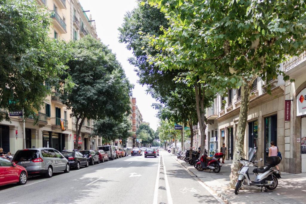 Apartaments Point Barcelona Center photo