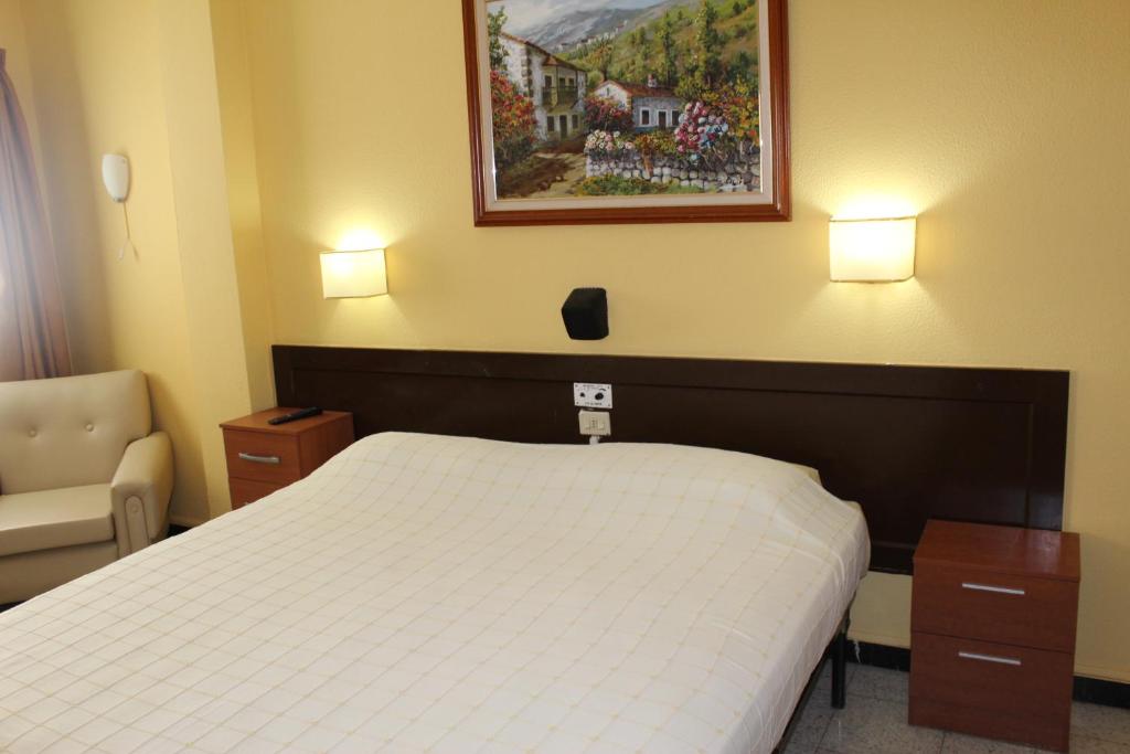 Hotel Olympia - 3