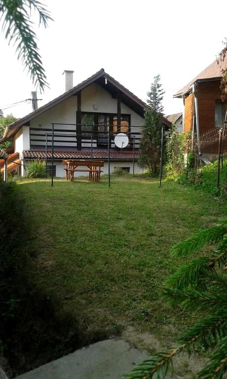 Cavoj Guest House 전경