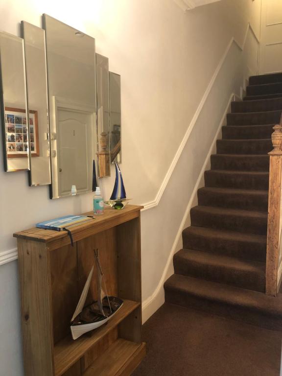 Knoll Guest House photo