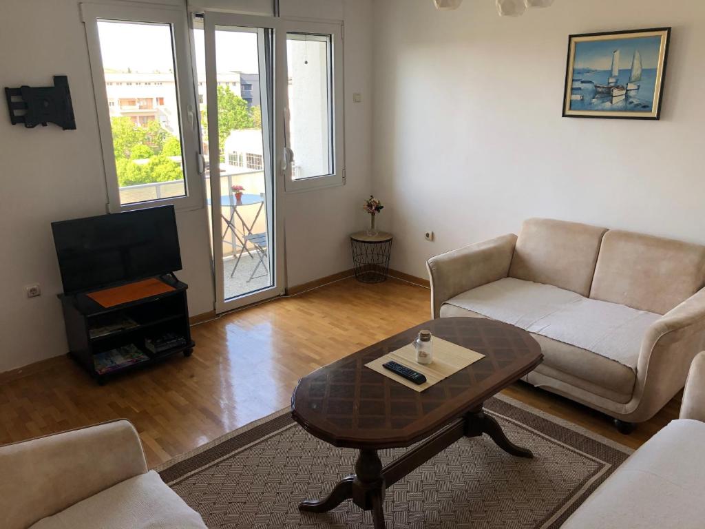 Square apartment Podgorica - 2