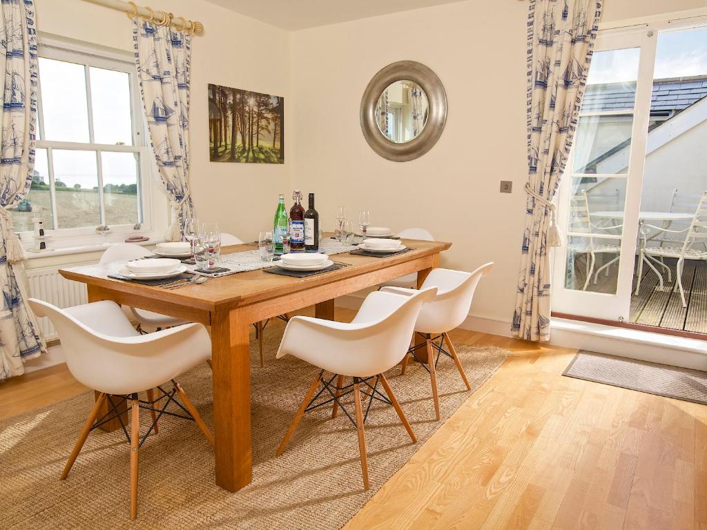 Ocean View Apartment, Thurlestone photo 3