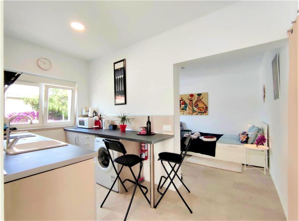 Fantastico 2 - large balcony, free parking, air conditioning, free Netflix, BBQ - 4