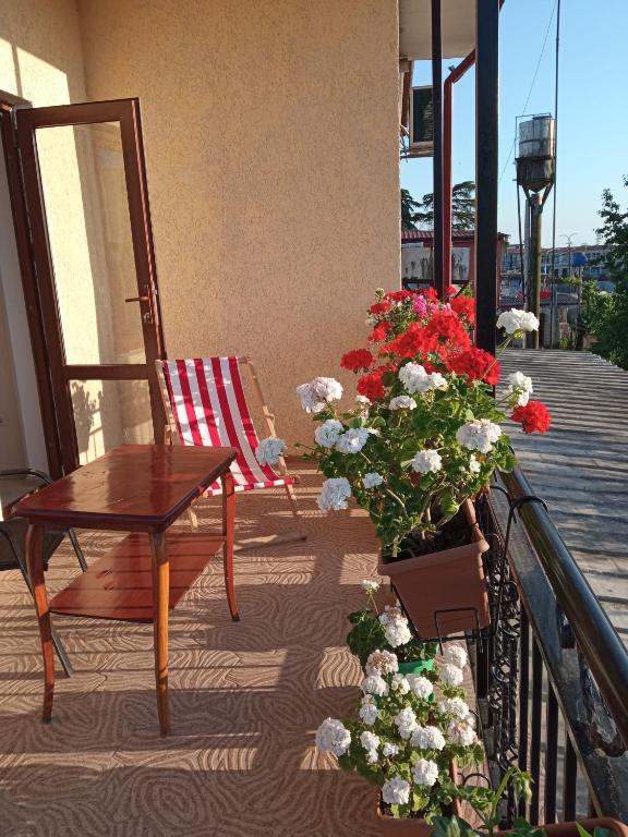 White Hotel Guesthouse photo
