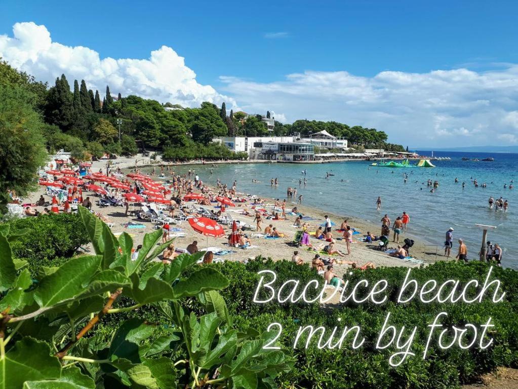 Mini Palais - Beachfront, 5 min center, terrace photo