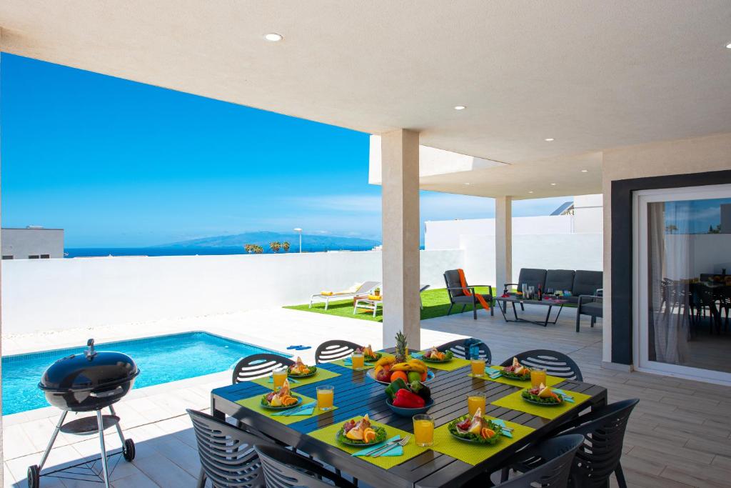 Villa Shasya Costa Adeje photo