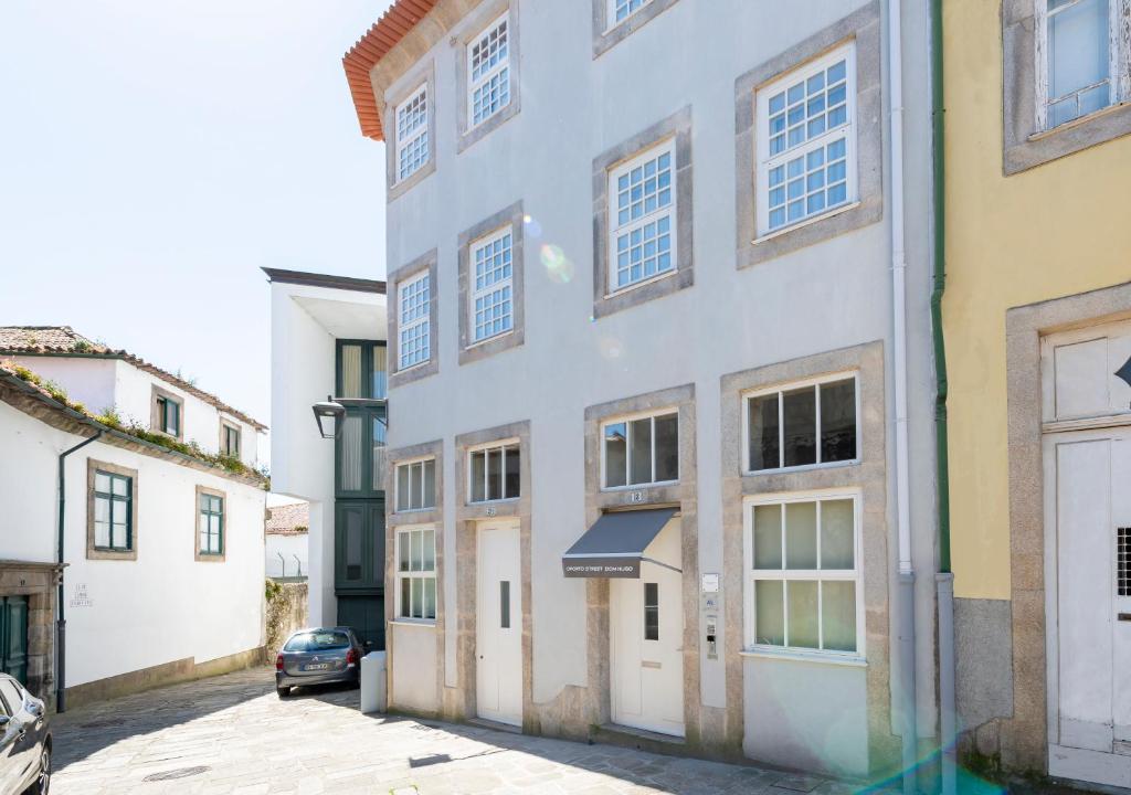 Oporto Comfort Dom Hugo - Historic Apartments photo