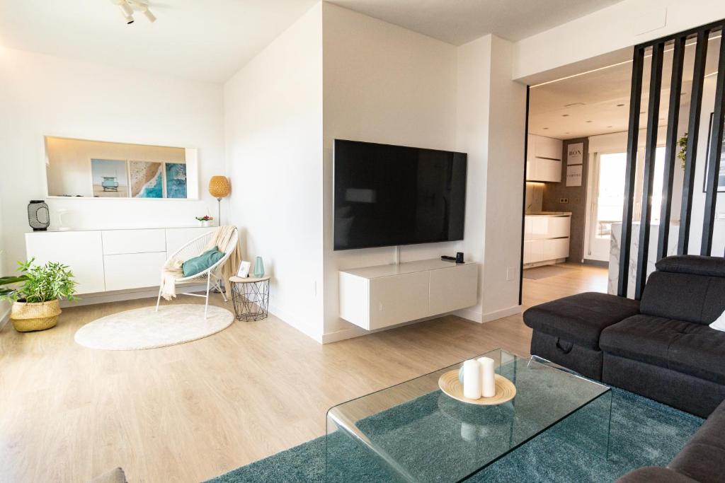 Beautiful apartment with 2 terraces, Pool & Beach - 3