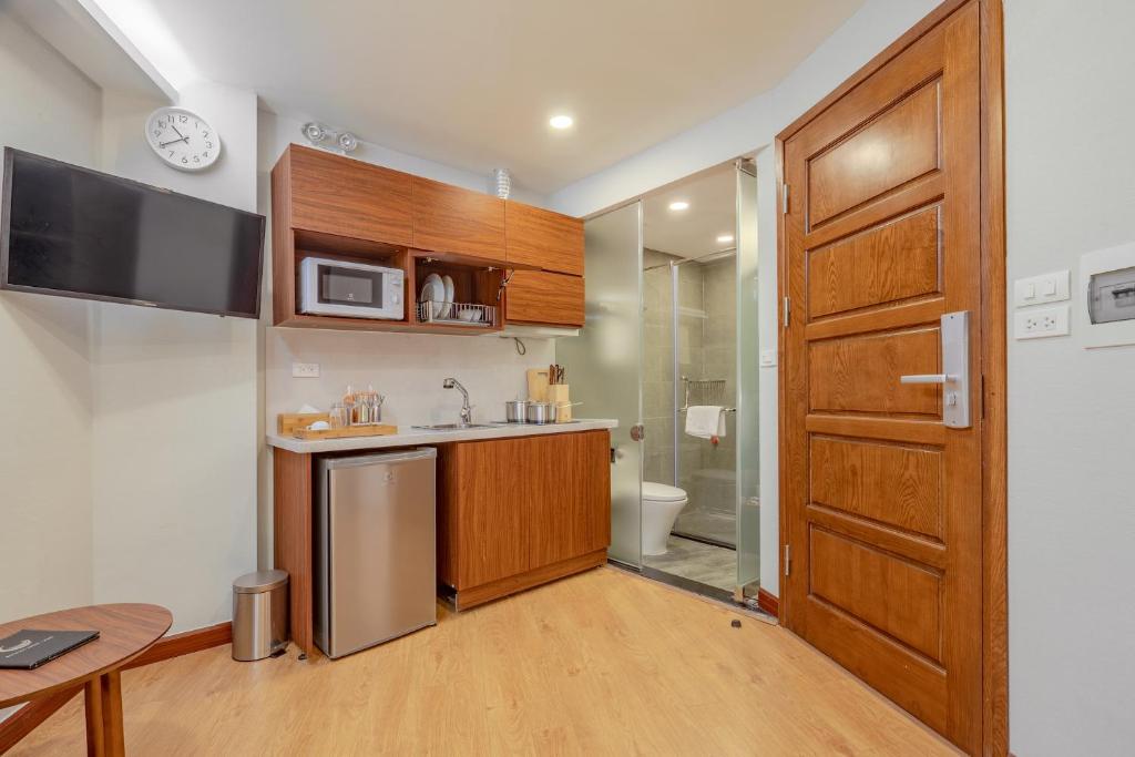 22Housing Luxury Apartment Westlake View 22Housing Luxury Apartment Westlake View