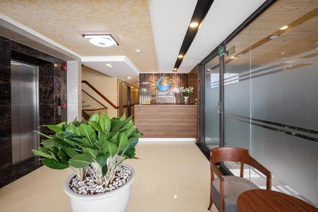 22Housing Luxury Apartment Westlake View 22Housing Luxury Apartment Westlake View