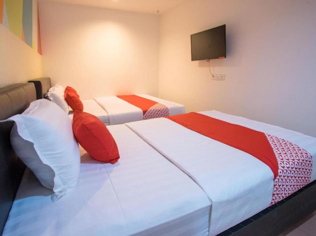 Guestroom, 1st Inn Hotel Shah Alam (SA13) in Shah Alam