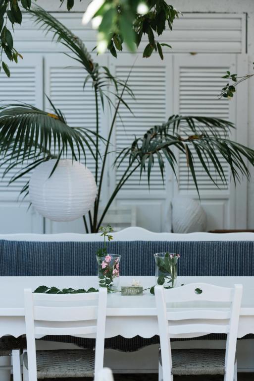 Die Zwei Brüder Art & Suites - Dining image
