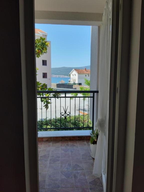 Apartmani Stipanic Tivat photo