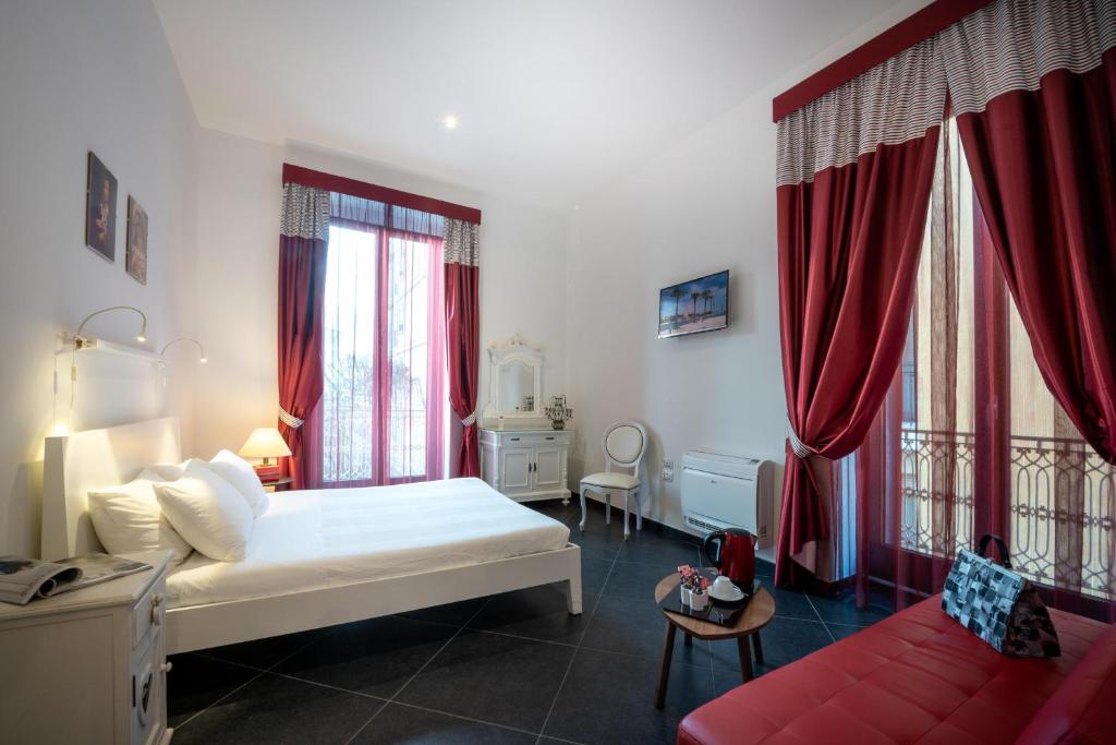 Maria Vittoria Charming Rooms - 1