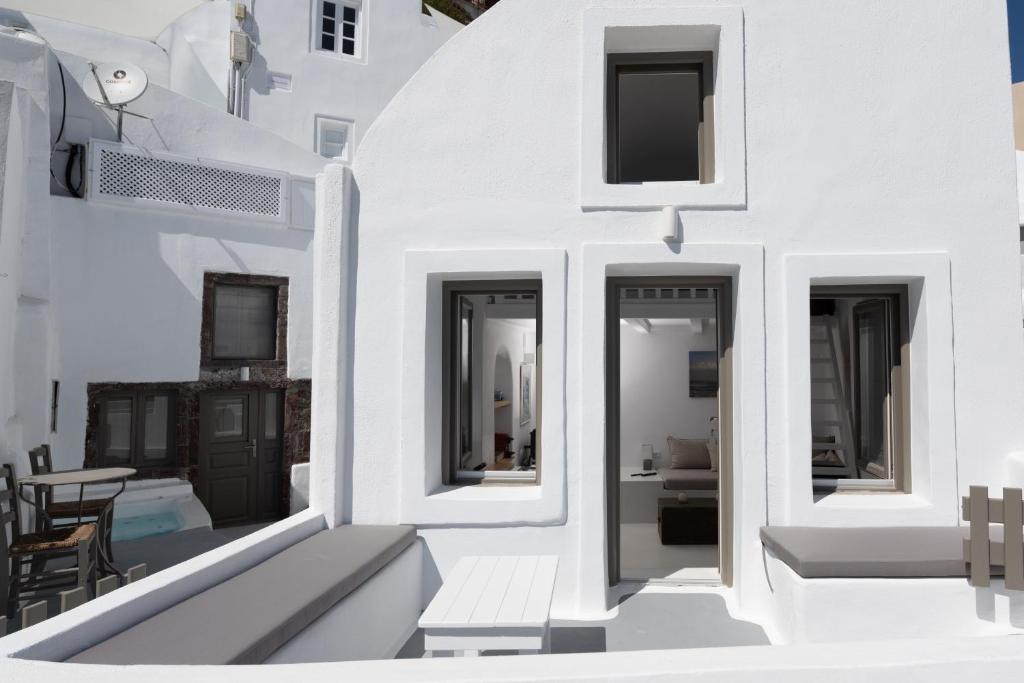 Astrea Suites Notus Dome House 전경