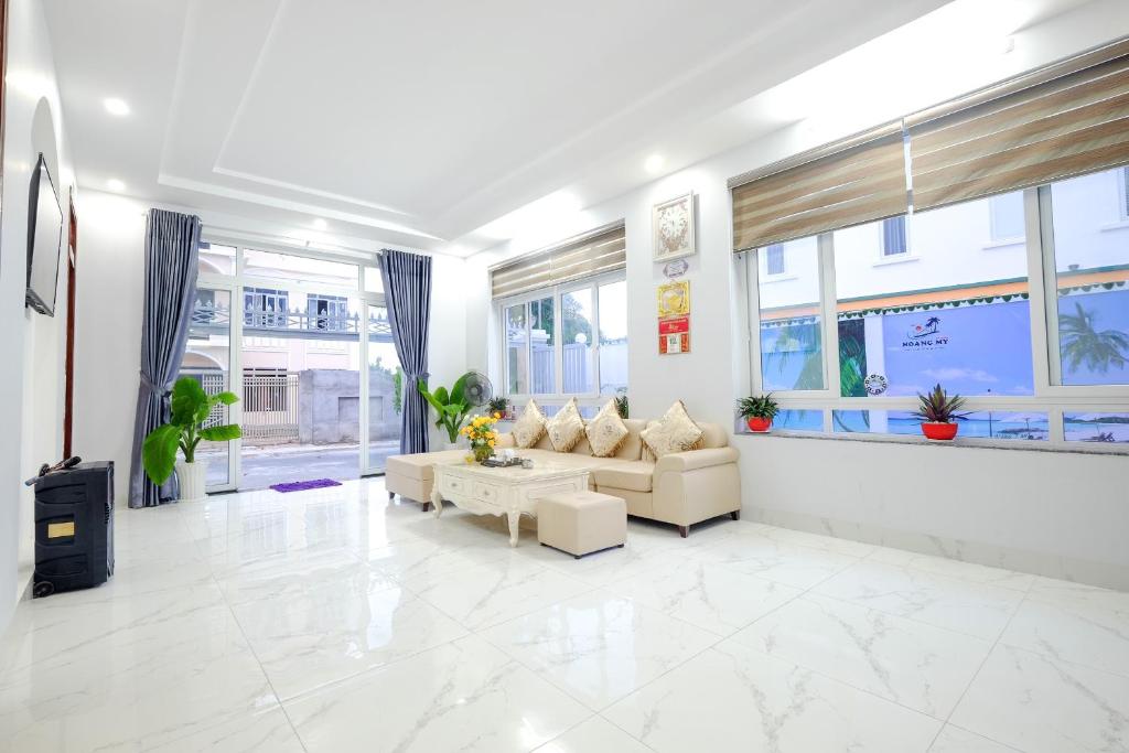 Shiny Villa Vung Tau