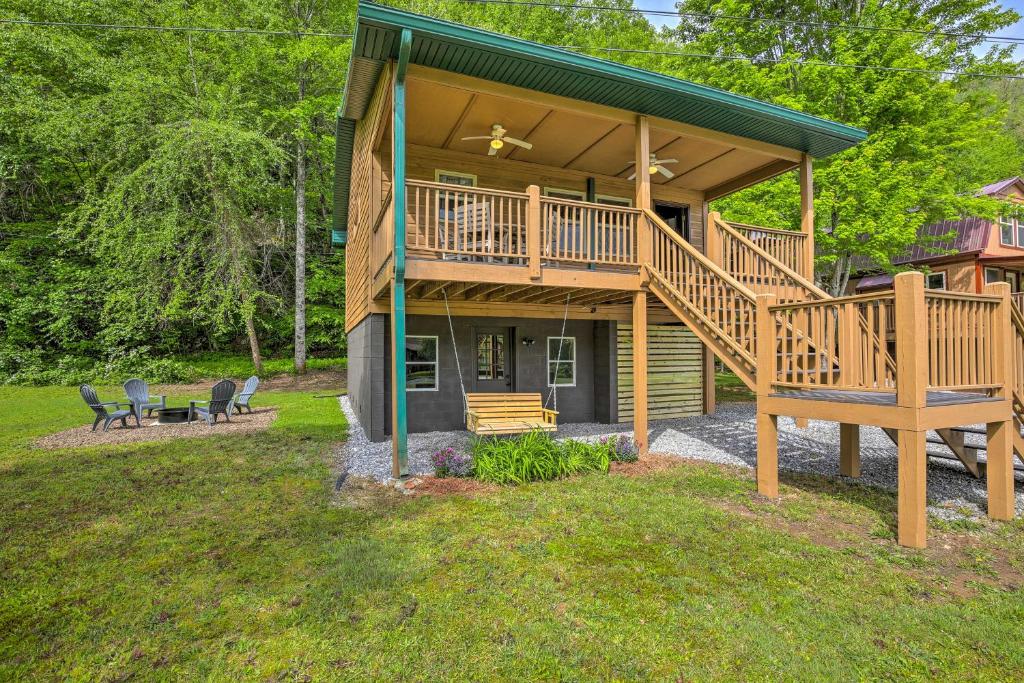 Cozy Riverfront Cabin with Fire Pit Fish and Explore!