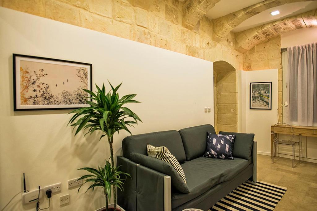 No 68 in Valletta photo