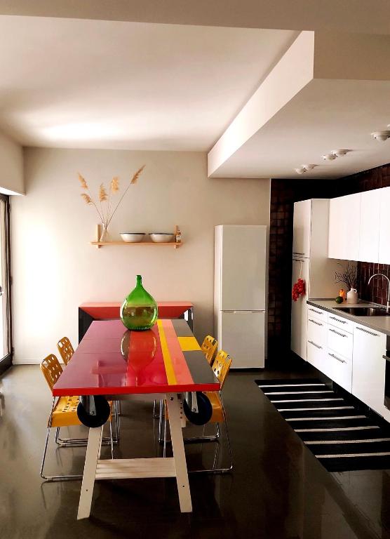 Colourful Living - 5