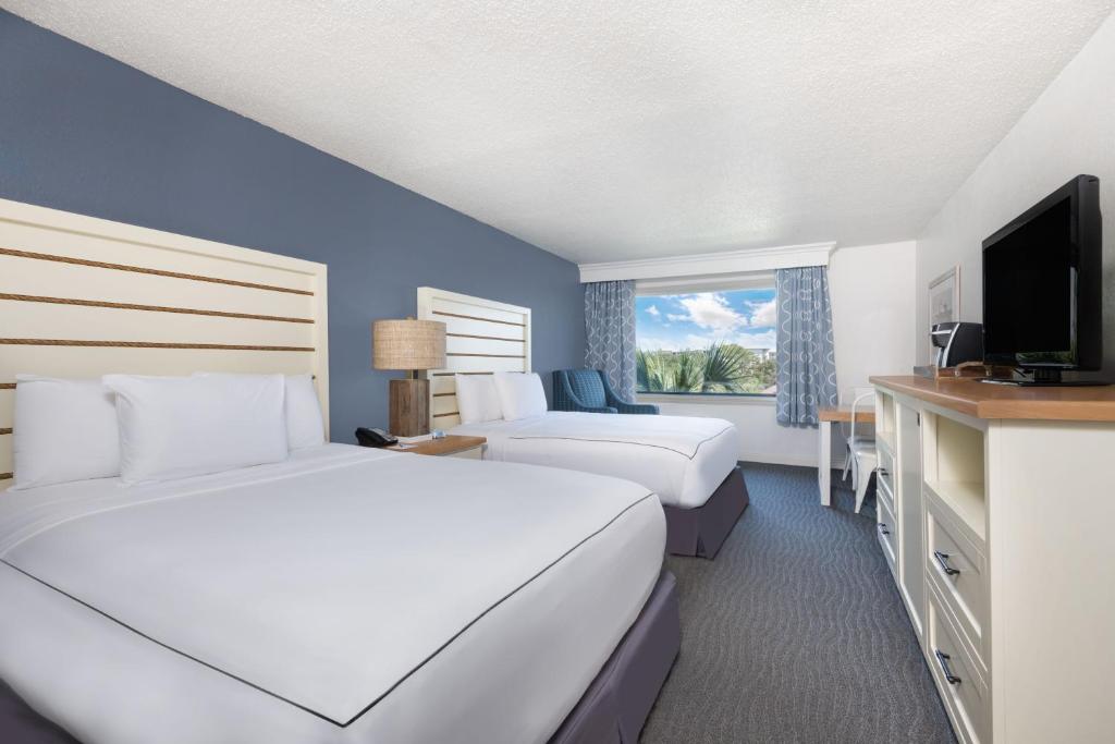 The Beach House A Holiday Inn Resort Photo 14