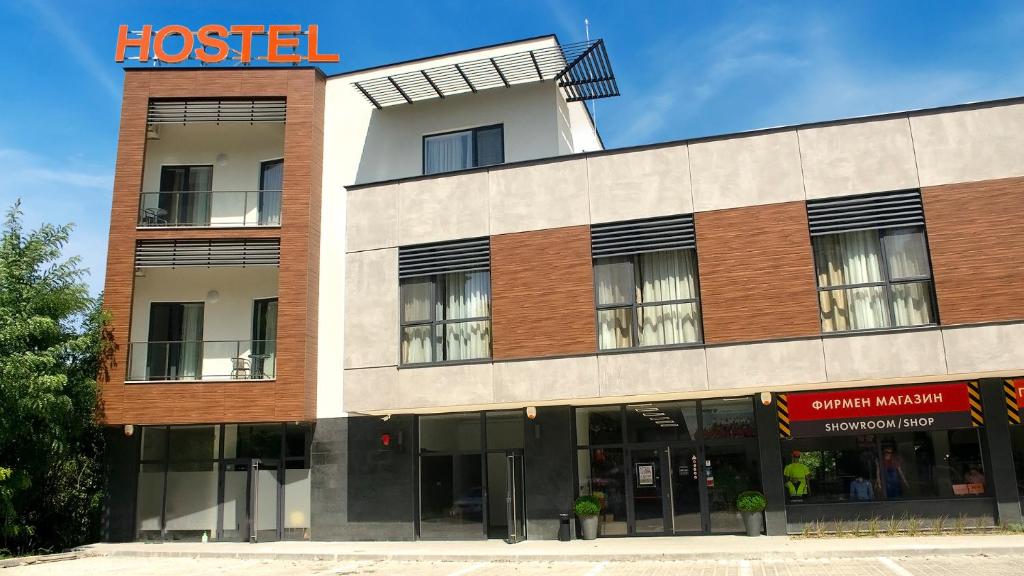 Stenso Rooms, Pleven