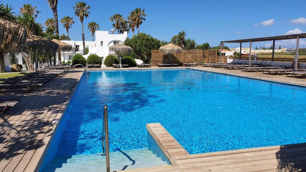 Aslanis Village Hotel photo